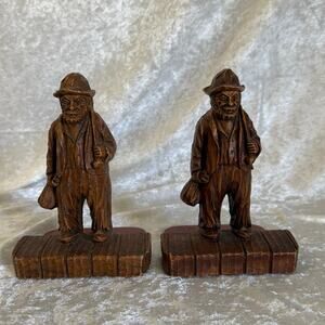 Syroco Hobo Bookends | Mid-Century Modern | Carved Wood